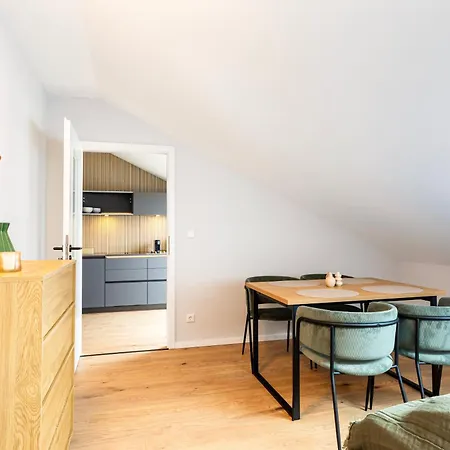 Goldenkey Apartament *